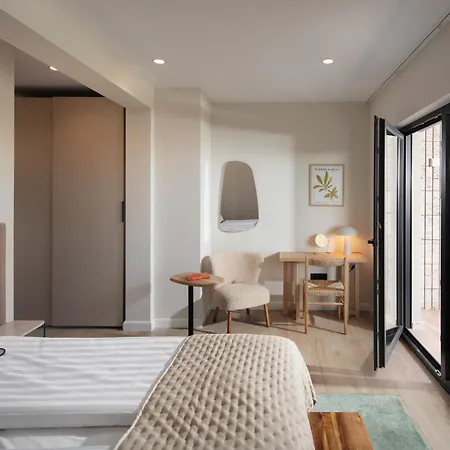 Brand New S58 With Heated Pool Poreč