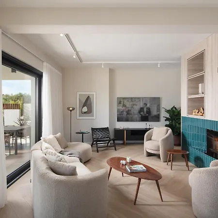 Brand New S58 With Heated Pool *