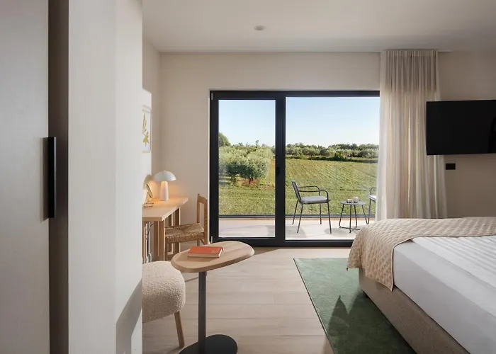 Brand New S58 With Heated Pool * Poreč