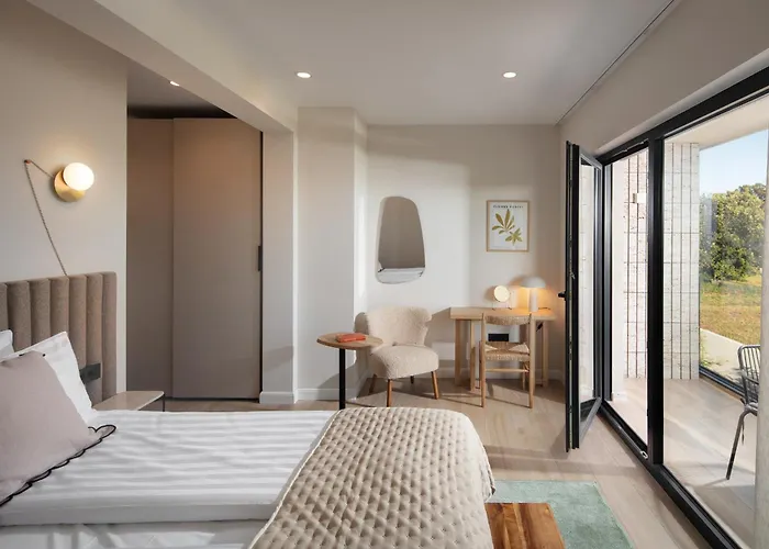 Brand New S58 With Heated Pool Poreč